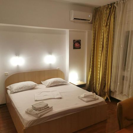 Old Center Apartament Bükreş Dış mekan fotoğraf