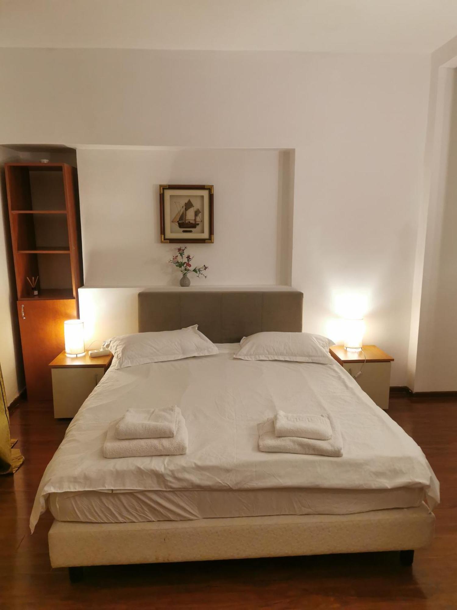 Old Center Apartament Bükreş Dış mekan fotoğraf